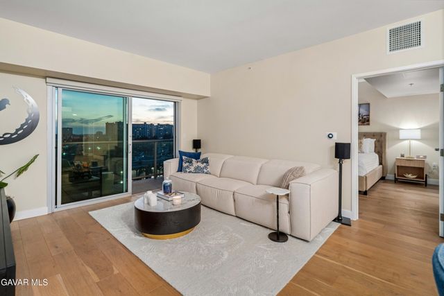 13700 Marina Pointe Drive Unit 816, Marina Del Rey, CA 90292
