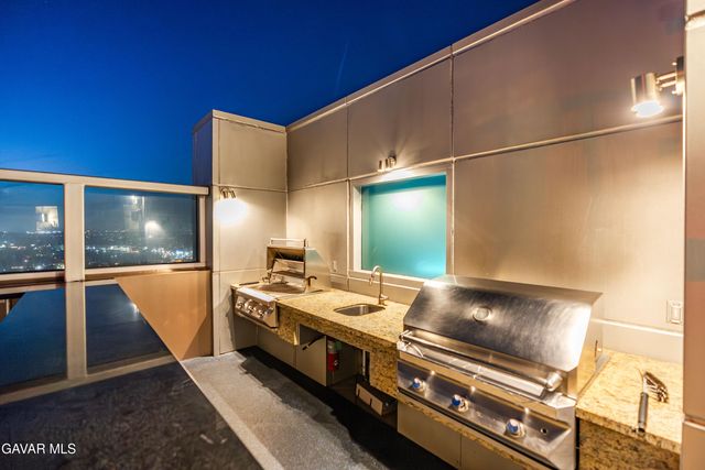 13700 Marina Pointe Drive Unit 816, Marina Del Rey, CA 90292