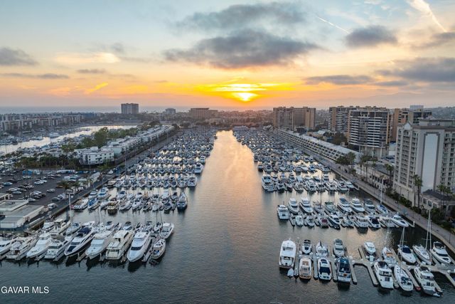 13700 Marina Pointe Drive Unit 816, Marina Del Rey, CA 90292