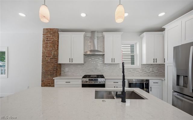 1852 W 47th Street, Cleveland, OH 44102