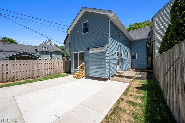 1852 W 47th Street, Cleveland, OH 44102