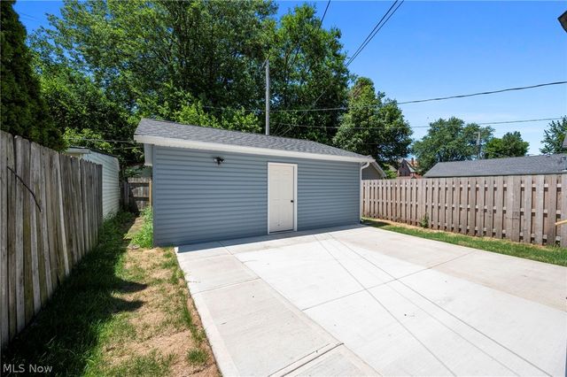 1852 W 47th Street, Cleveland, OH 44102
