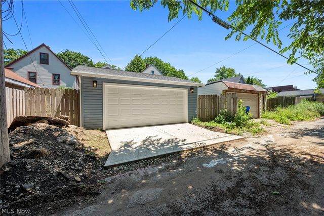 1852 W 47th Street, Cleveland, OH 44102