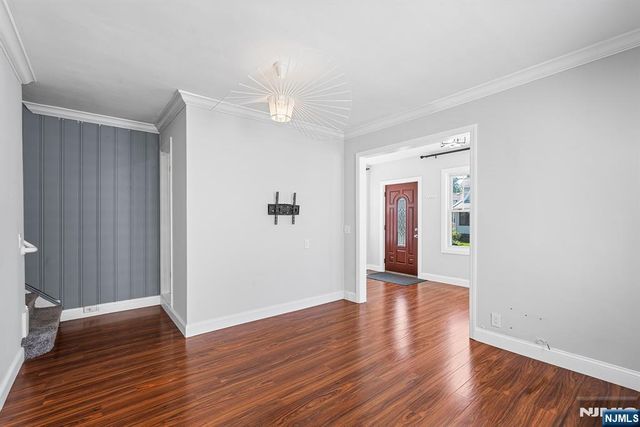 475 Nelson Avenue, Cliffside Park, NJ 07010