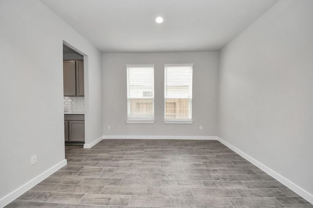 352 Ice Shore Trail, Dayton, TX 77535