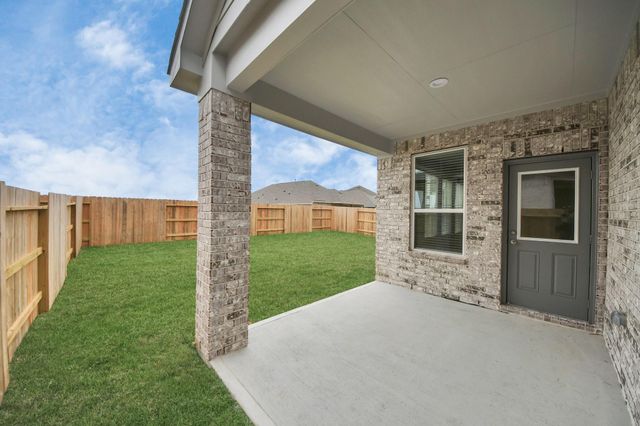 352 Ice Shore Trail, Dayton, TX 77535