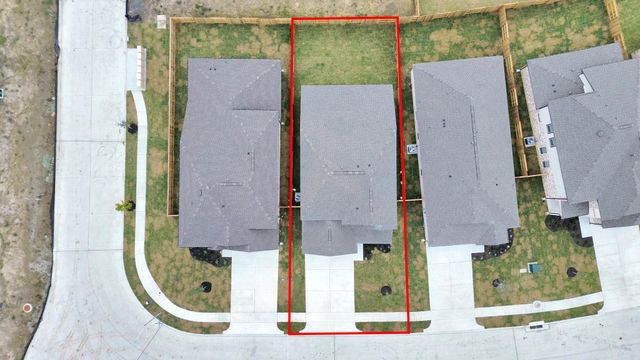 352 Ice Shore Trail, Dayton, TX 77535