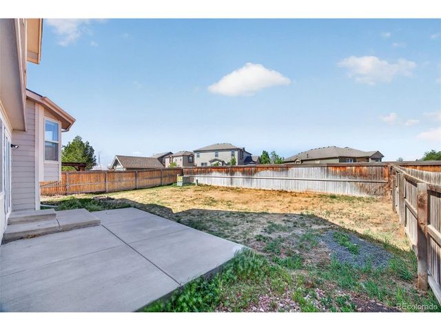 10481 Tucson St, Commerce City, CO 80022