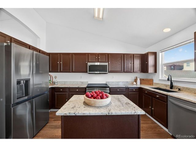 10481 Tucson St, Commerce City, CO 80022