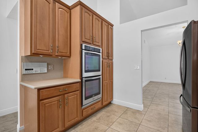 9175 NW 41st Manor, Coral Springs, FL 33065