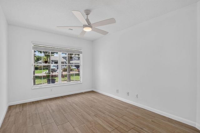 9175 NW 41st Manor, Coral Springs, FL 33065