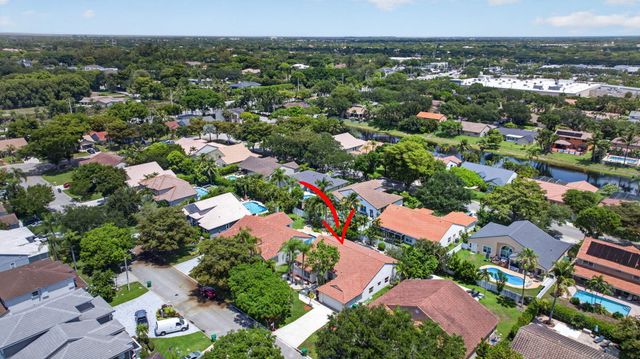 9175 NW 41st Manor, Coral Springs, FL 33065