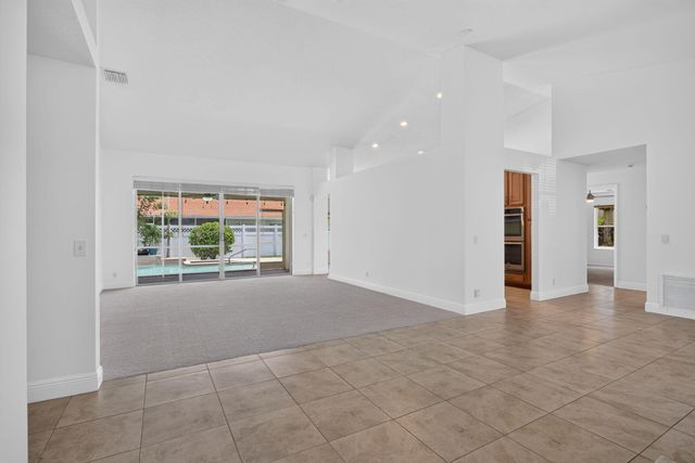 9175 NW 41st Manor, Coral Springs, FL 33065