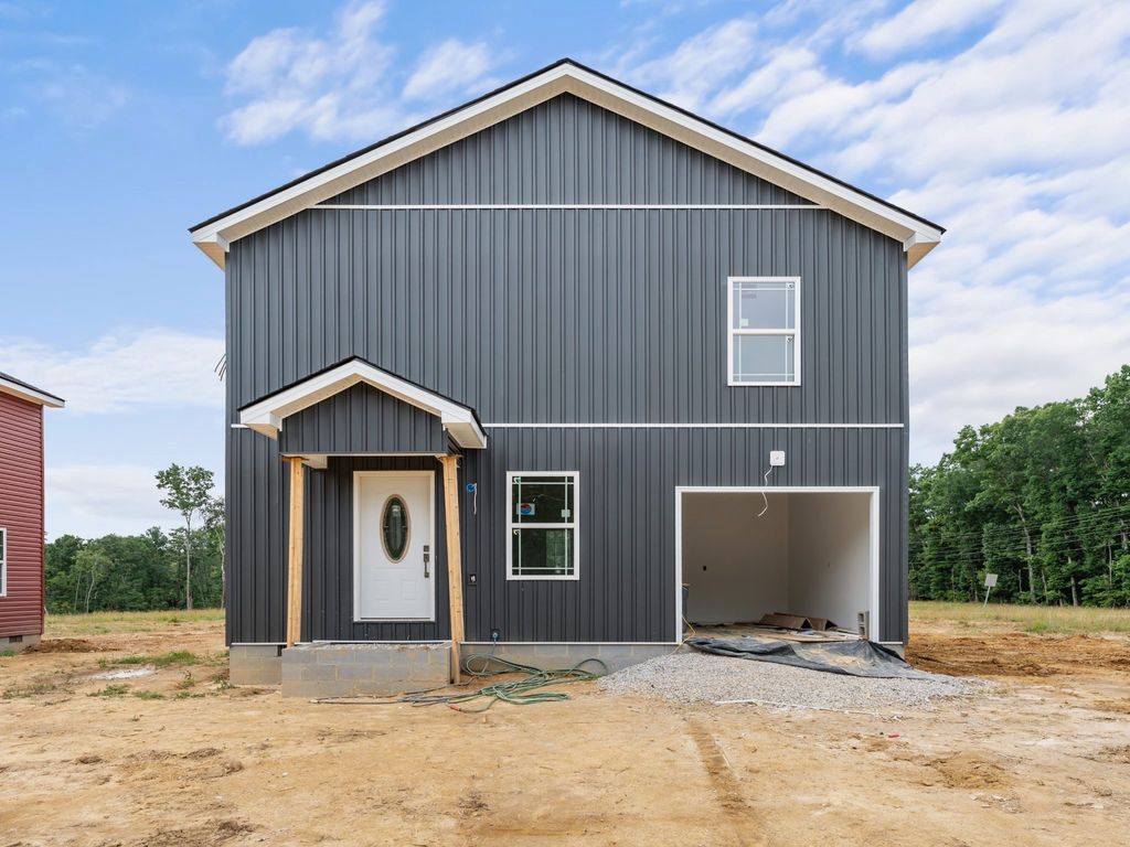 2959 Ingman Rd, Tracy City, TN 37387