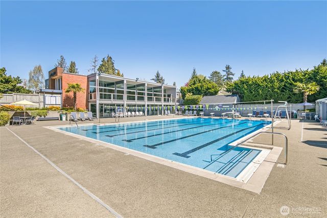 1560 NW Woodbine Way, Seattle, WA 98177