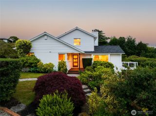 1560 NW Woodbine Way, Seattle, WA 98177