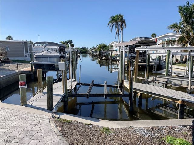 17550 Stevens BLVD, Fort Myers Beach, FL 33931