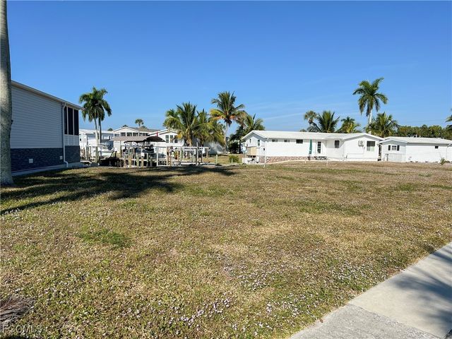 17550 Stevens BLVD, Fort Myers Beach, FL 33931