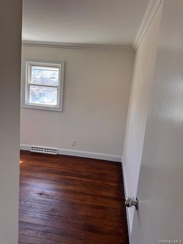 529 Elder Lane, Ronkonkoma, NY 11779