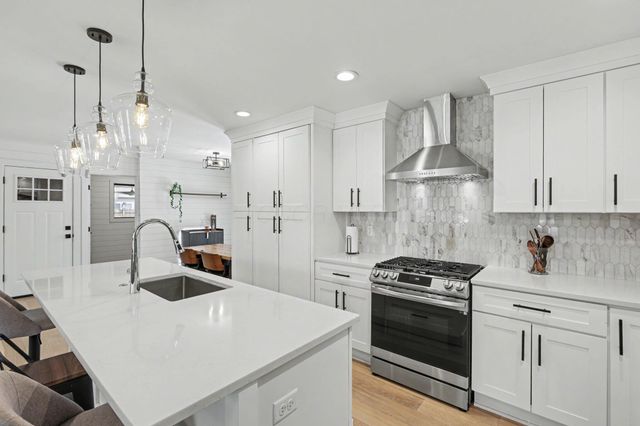 2124 Shoreham Road, Columbus, OH 43220