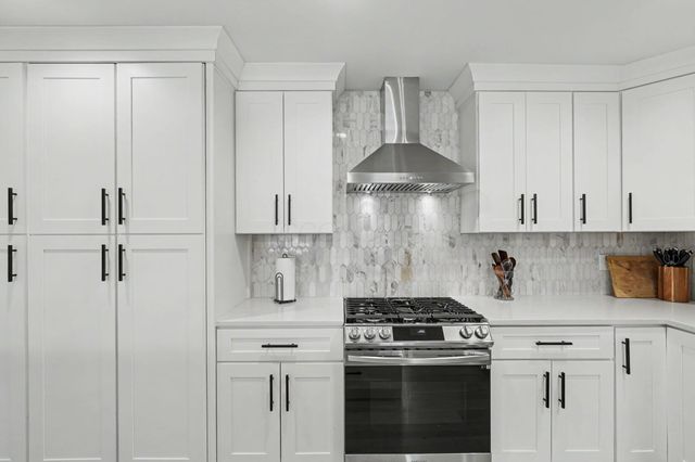 2124 Shoreham Road, Columbus, OH 43220