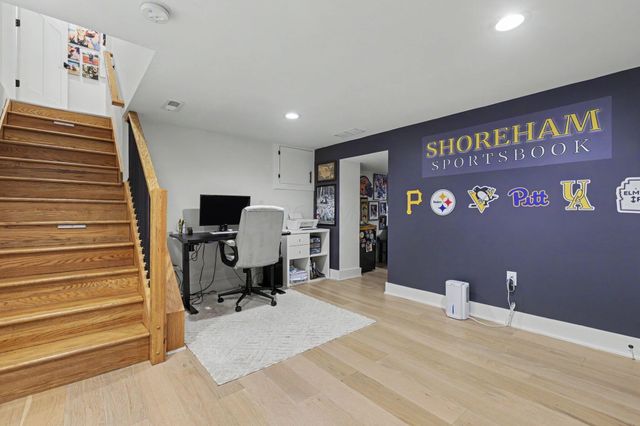 2124 Shoreham Road, Columbus, OH 43220