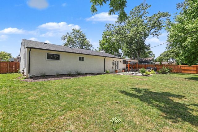 2124 Shoreham Road, Columbus, OH 43220