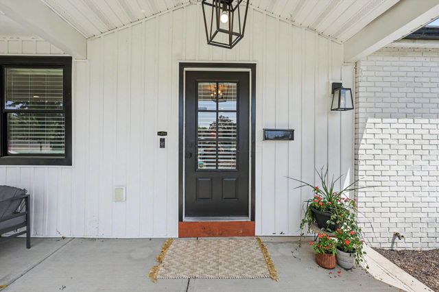 2124 Shoreham Road, Columbus, OH 43220