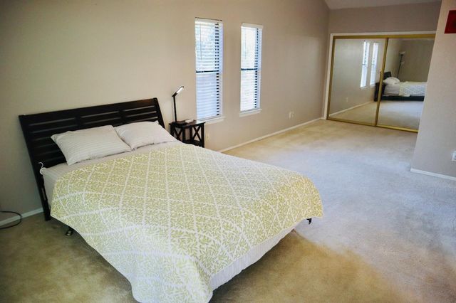 6296 N Lodi Avenue, Fresno, CA 93722