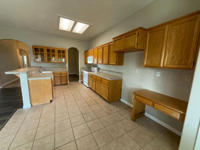 3178 Fiji Isl St, West Sacramento, CA 95691