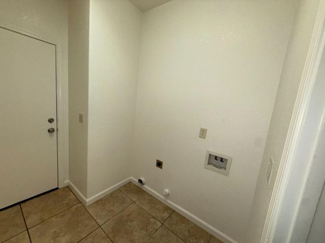 3178 Fiji Isl St, West Sacramento, CA 95691