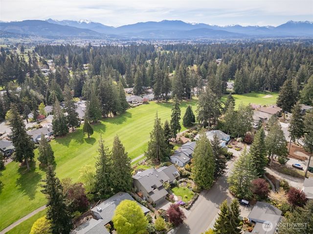121 Fairway Place, Sequim, WA 98382