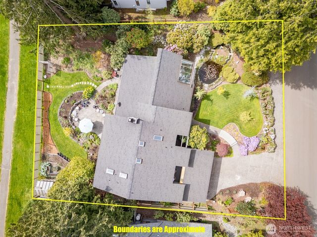 121 Fairway Place, Sequim, WA 98382