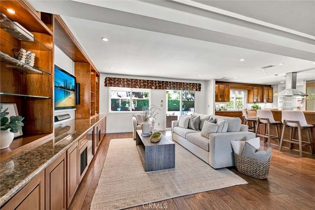 25 Bennington, Irvine, CA 92620