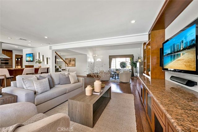 25 Bennington, Irvine, CA 92620