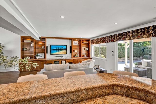 25 Bennington, Irvine, CA 92620