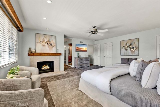 25 Bennington, Irvine, CA 92620