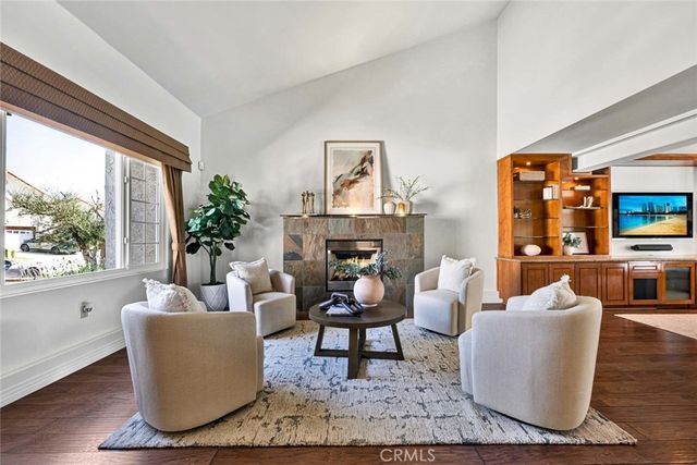 25 Bennington, Irvine, CA 92620