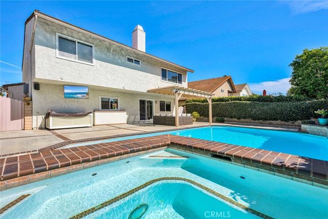 25 Bennington, Irvine, CA 92620