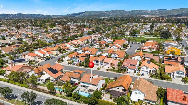 25 Bennington, Irvine, CA 92620