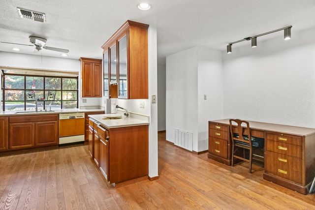 6543 Crosswoods Cir, Citrus Heights, CA 95621