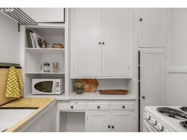 507 Nw 22ND Ave 207, Portland, OR 97210