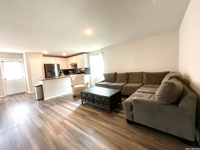 5902 Larkspur Valley, San Antonio, TX 78218