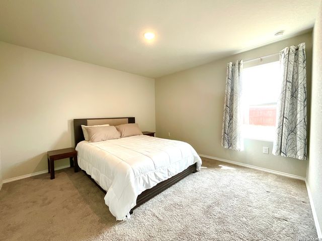 5902 Larkspur Valley, San Antonio, TX 78218