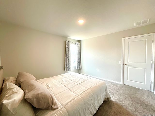 5902 Larkspur Valley, San Antonio, TX 78218