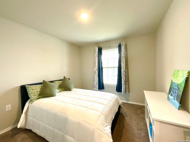 5902 Larkspur Valley, San Antonio, TX 78218