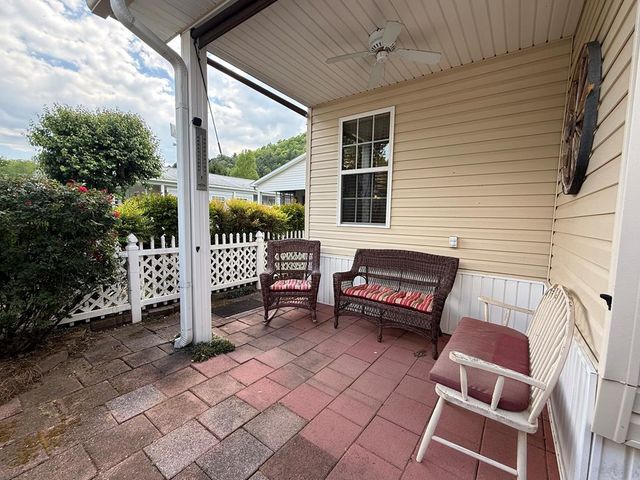 4368 Riverbank Run, Hiawassee, GA 30546