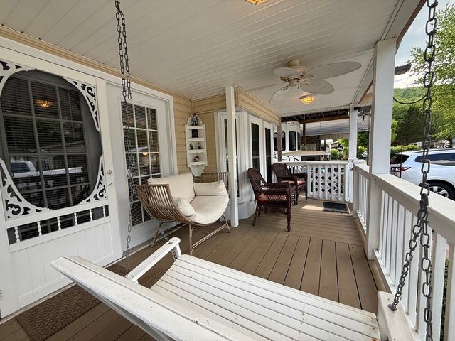 4368 Riverbank Run, Hiawassee, GA 30546