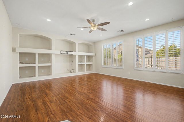 10418 W EDGEMONT Drive, Avondale, AZ 85392