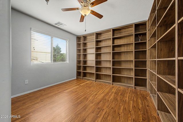 10418 W EDGEMONT Drive, Avondale, AZ 85392